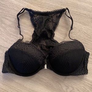 Victoria’s Secret front hook lace bra